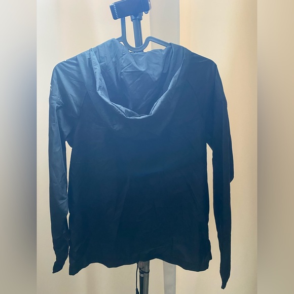 Nike Kids Black and White Raincoat - Picture 4 of 6